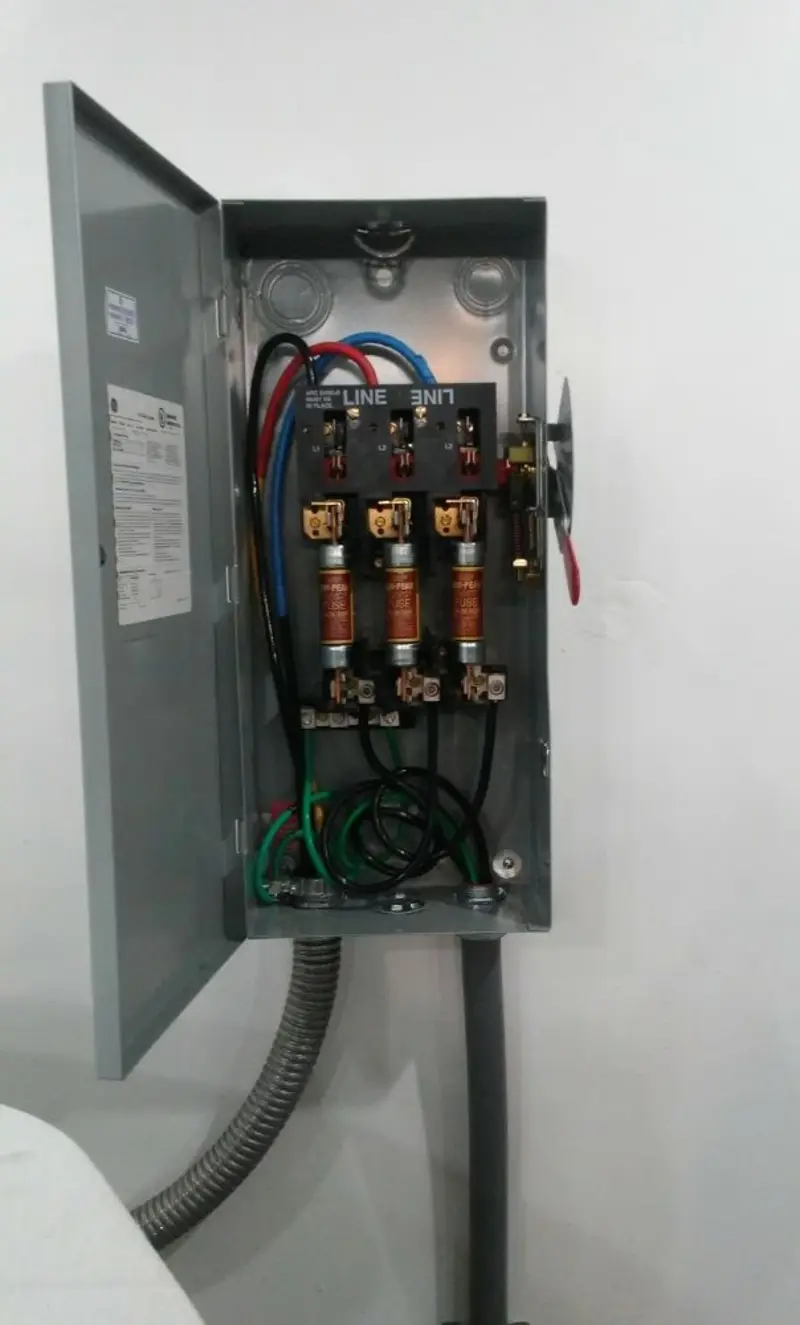 Three-phase disconnect switch installed for Electrical Wiring & Rewiring in Bremerton